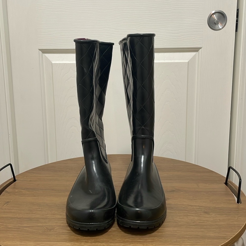 Sperry fleece lined rain boots